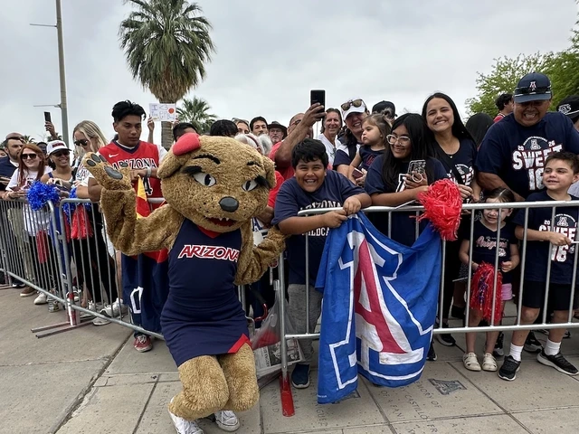 Wilma Wildcat and fans gather outside of McKale Center